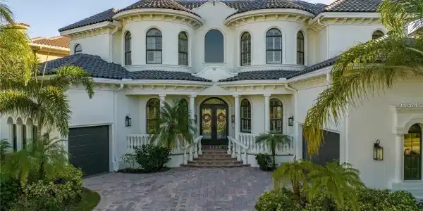 4133 CAUSEWAY VISTA DRIVE