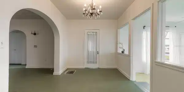 Image 4 Image 4
