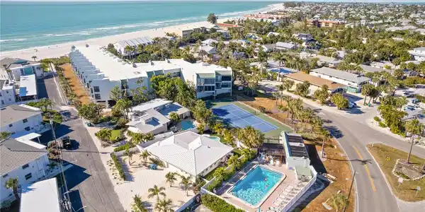 5608 GULF DRIVE