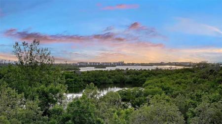 401 N POINT ROAD
