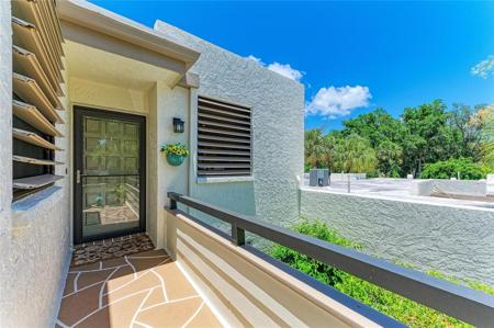 376 SPRINGDALE DRIVE