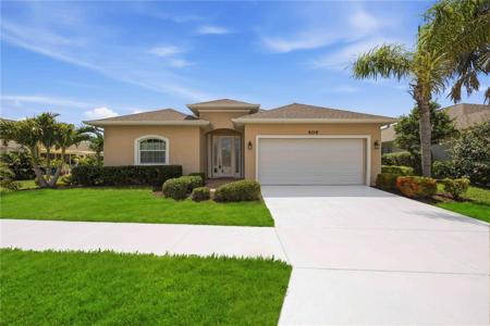 409 TOMOKA DRIVE