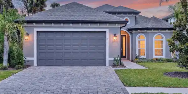 27 S RIVERWALK DRIVE