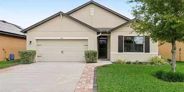 426 SNOOK PLACE