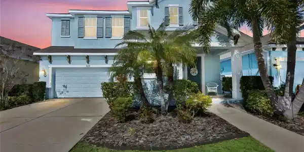 5227 ADMIRAL POINTE DRIVE
