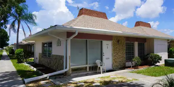 4315 TAHITIAN GARDENS CIRCLE