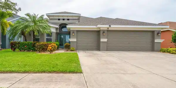 1809 BONITA BLUFF COURT