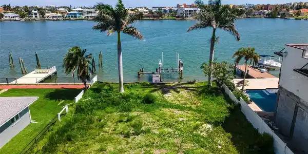 17043 DOLPHIN DRIVE