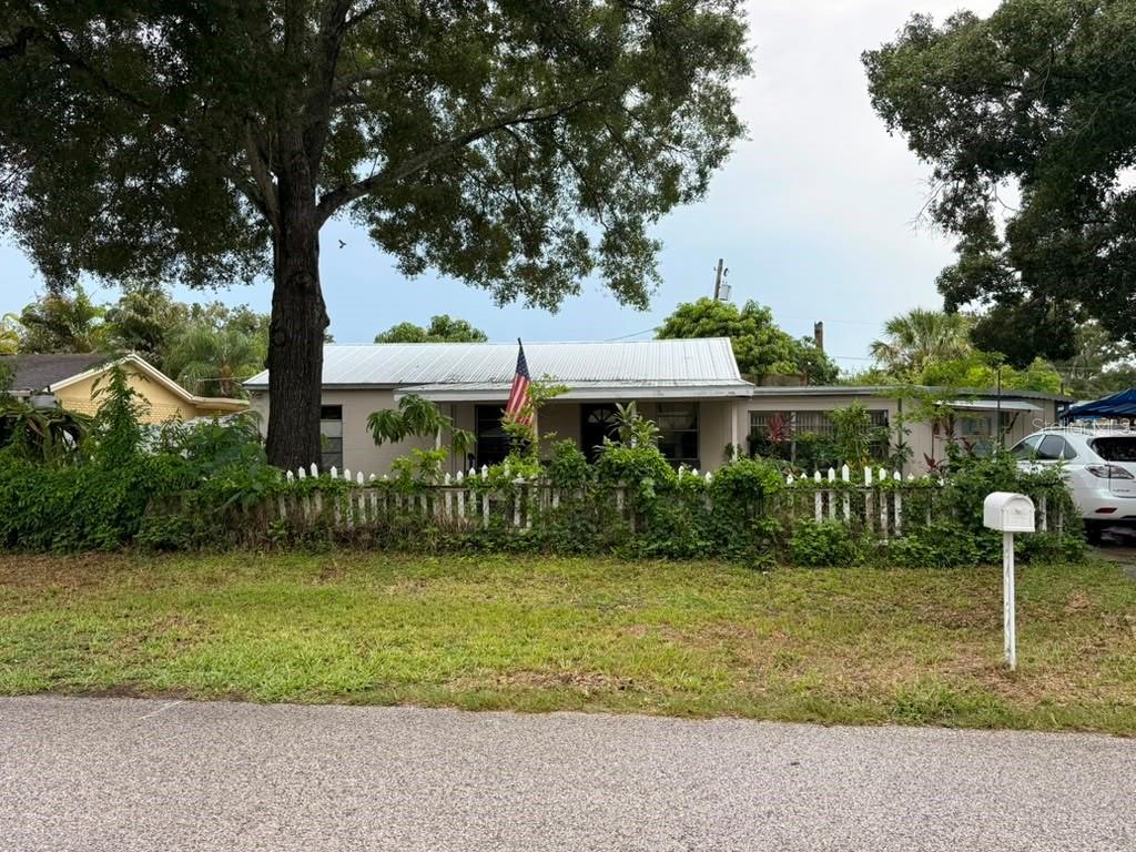 Image 1 Image 1