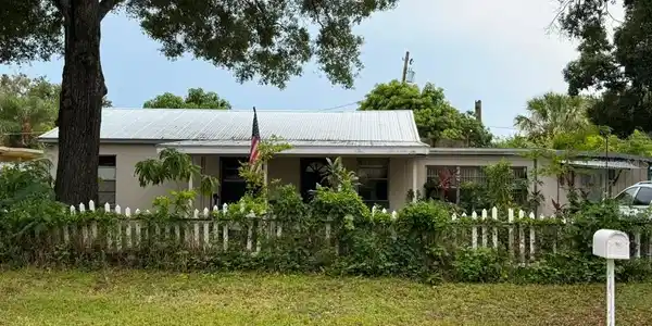 Image 4 Image 4