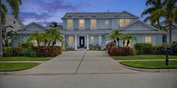 715 ISLEBAY DRIVE