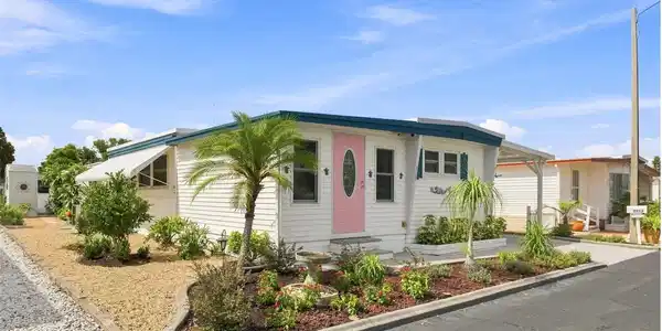 3352 KAUNA POINT DRIVE