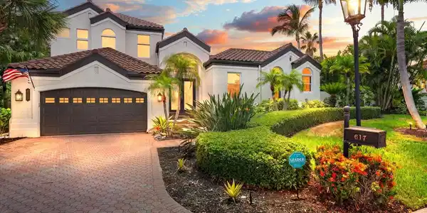 617 WESTON POINTE COURT
