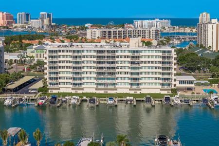 223 ISLAND WAY