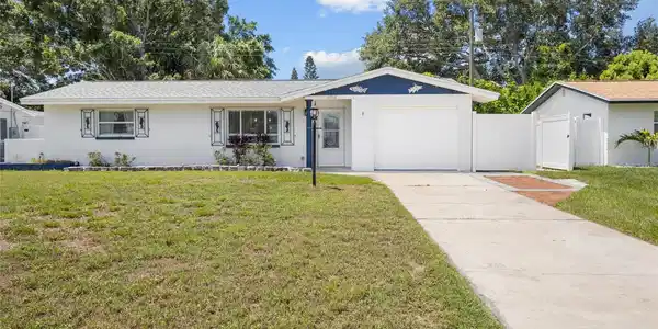11916 85TH TERRACE