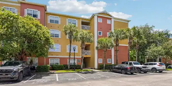 4207 S DALE MABRY HIGHWAY
