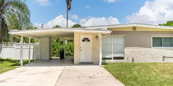 5043 OSPREY LANE