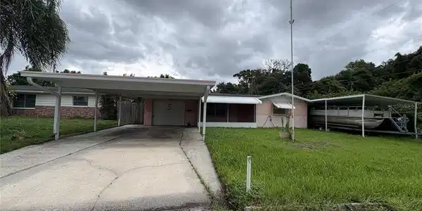 1650 AQUA LANE