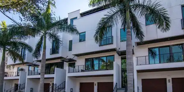 2810 W BARCELONA STREET