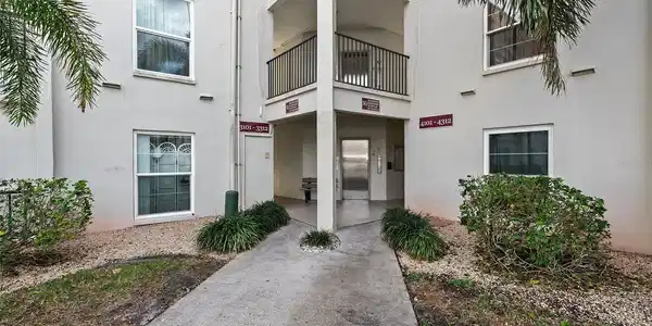 Image 4 Image 4