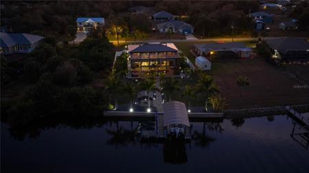 2424 HARBOUR DRIVE