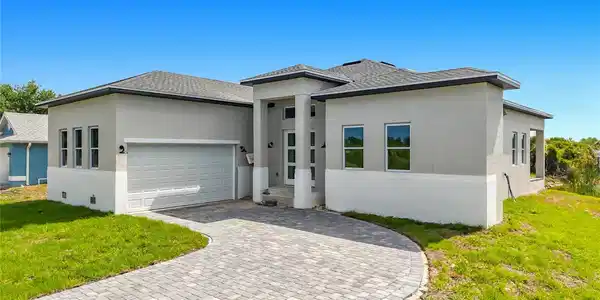 10262 KINGSVILLE DRIVE