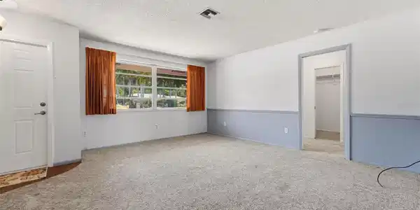 Image 4 Image 4