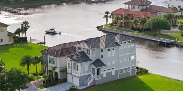 18 SPINAKER CIRCLE