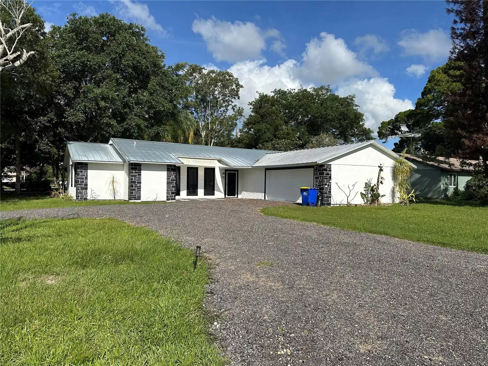 Image 1 Image 1