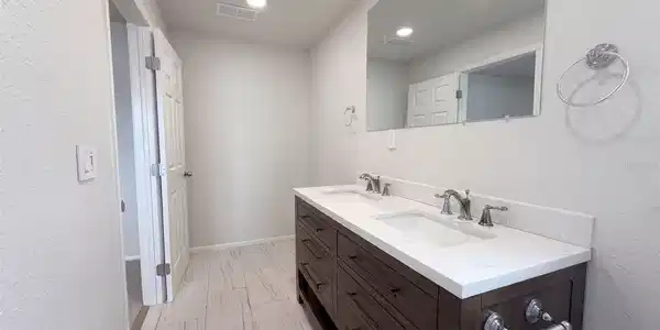 Image 3 Image 3