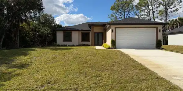81 FLAMINGO BOULEVARD