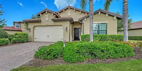 1051 BRADBERRY DRIVE