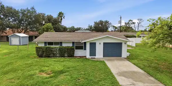 935 EVEREST ROAD