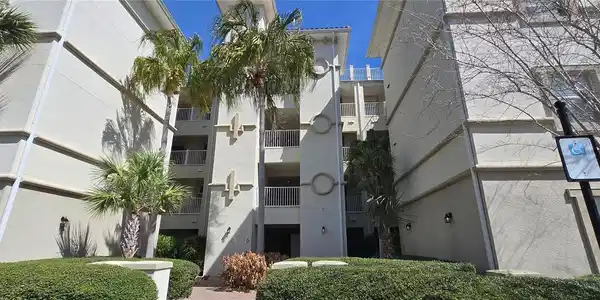 45 RIVERVIEW BEND S