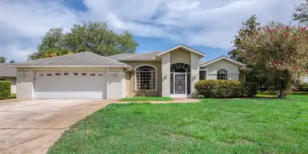9685 SOUTHERN BELLE DRIVE