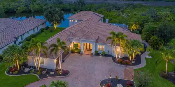 11515 SAVANNAH LAKES DRIVE
