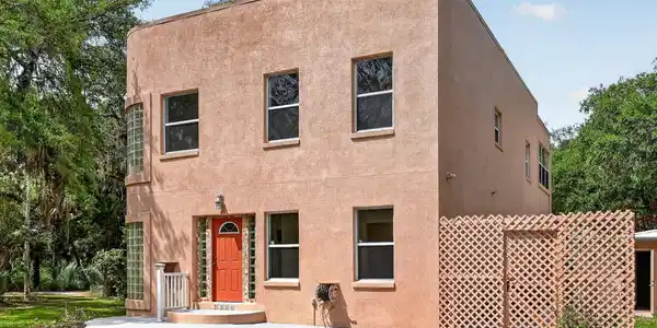 Image 4