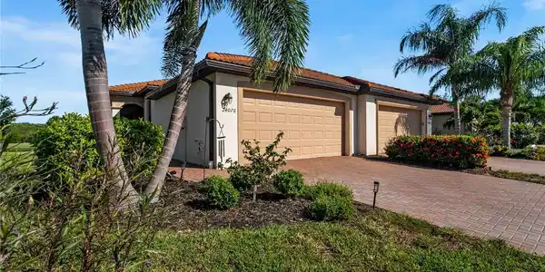 24076 CANTERWOOD WAY