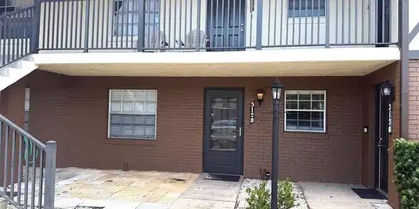 3128 SIR HAMILTON CIRCLE