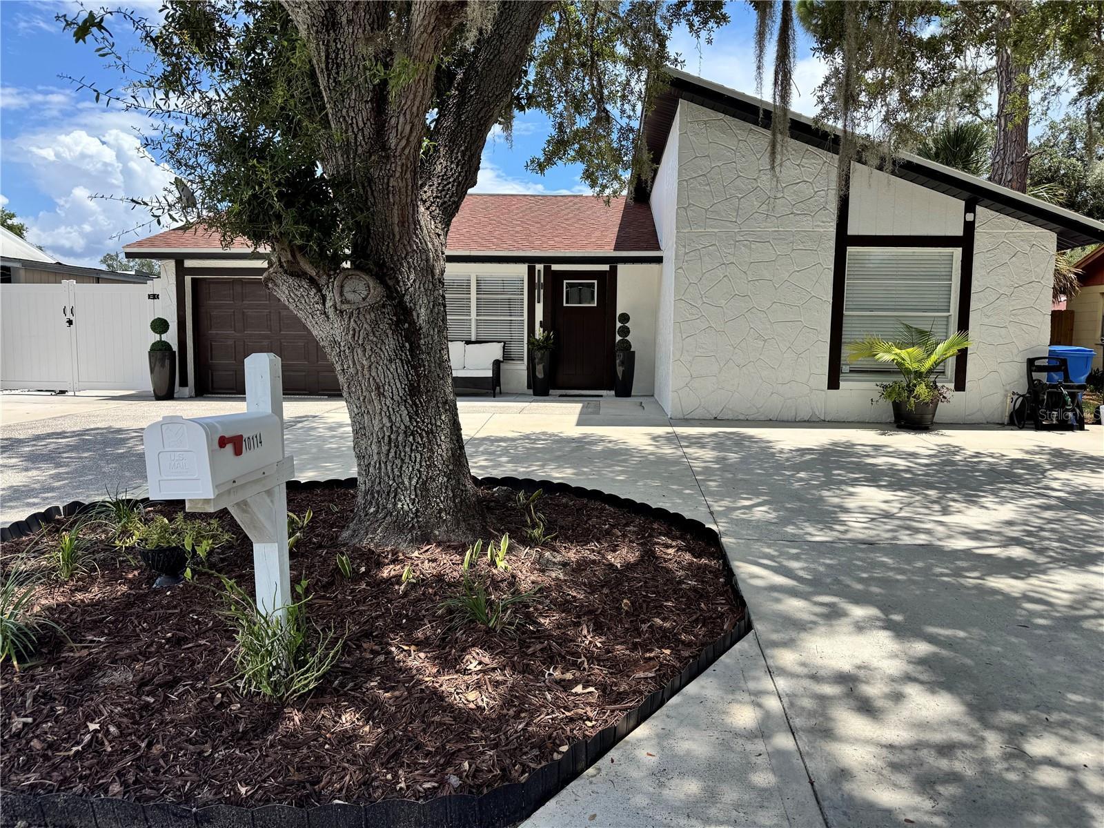 Image 1 Image 1