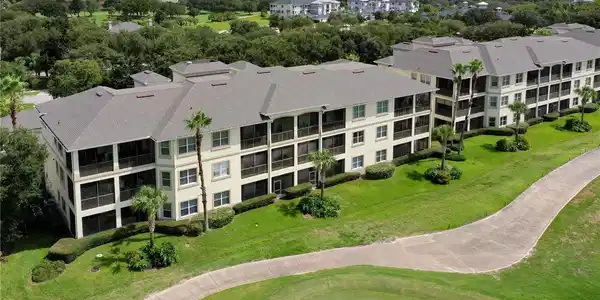 200 RIVERFRONT
