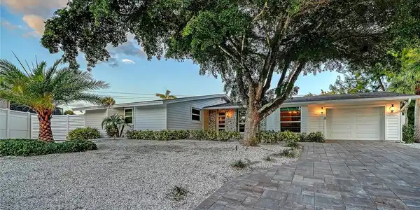 783 BIRDSONG LANE