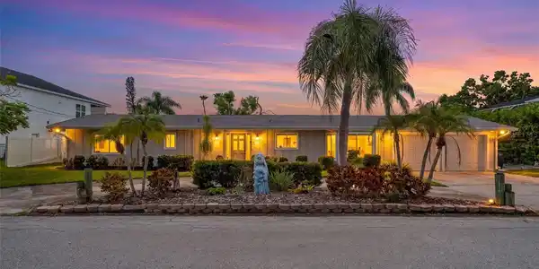 4331 POMPANO LANE
