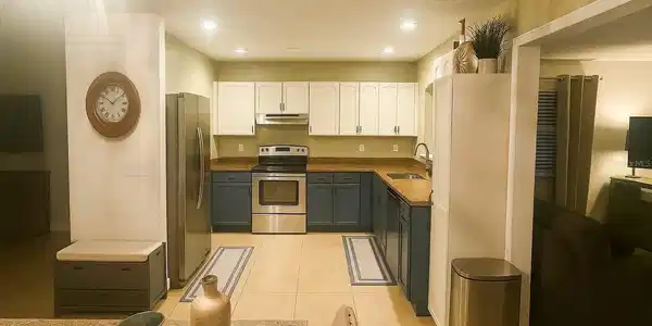 Image 4 Image 4