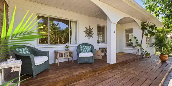 624 BAYSHORE ROAD
