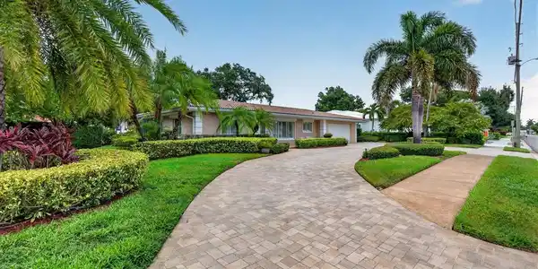 802 OSCEOLA ROAD