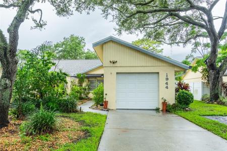 1944 ELAINE DRIVE