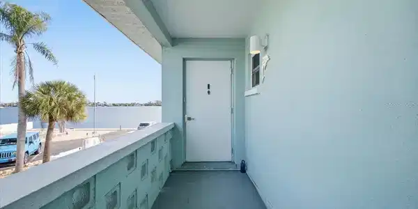 Image 4 Image 4