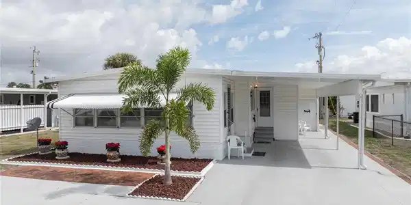 203 HARVEST LANE