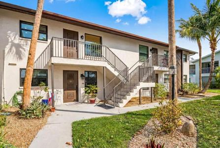 3935 COUNTRY CLUB BOULEVARD